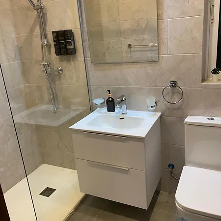 Marsascala Highly Finished 2 Bedroom Sleeping 5 * 马尔萨斯卡拉