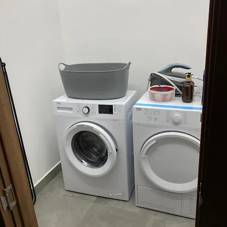 Marsascala Highly Finished 2 Bedroom Sleeping 5 Marsaskala
